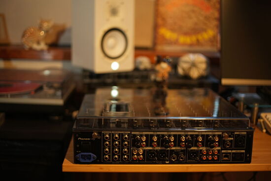 Pioneer DJ DJM-V10